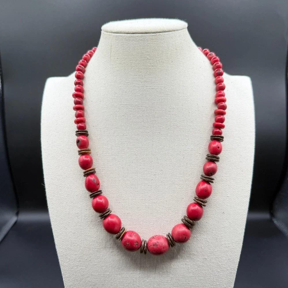 Red Graduated Bead Necklace Coconut Shell Spacers Boho Tribal Statement Jewelry